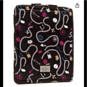 Nicole Miller iPad Case-Priscilla Chain Design